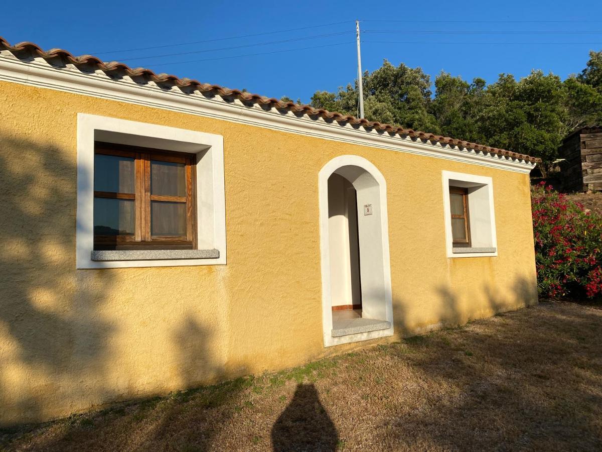 Li Paduleddi Country Guest House Olbia Ngoại thất bức ảnh